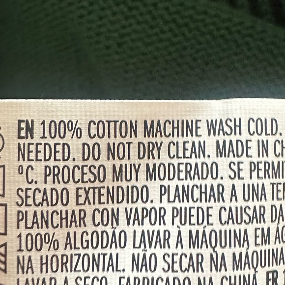 Teddy bear holiday sweater - Picture 4 of 4